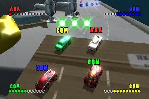 Micro Machines V4 pilt 4706