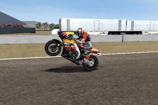 MotoGP 08 pilt 4926