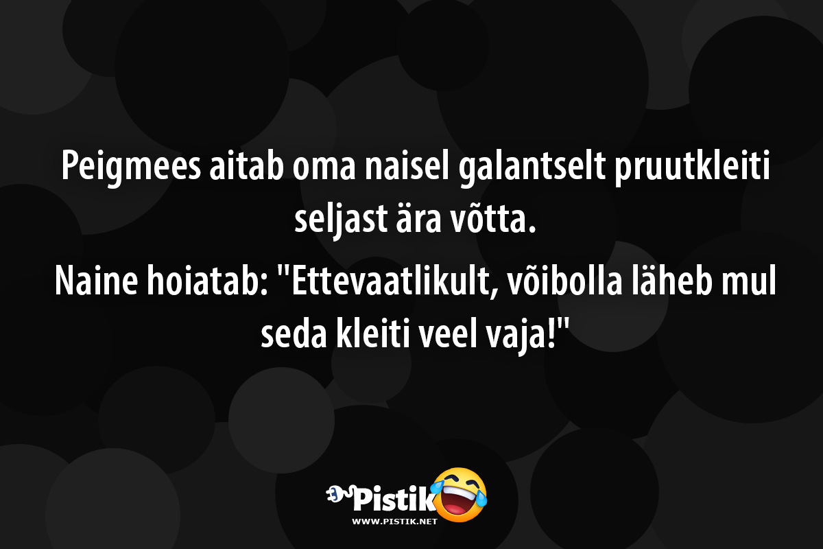 Peigmees aitab oma naisel galantselt pruutkleiti seljas ...