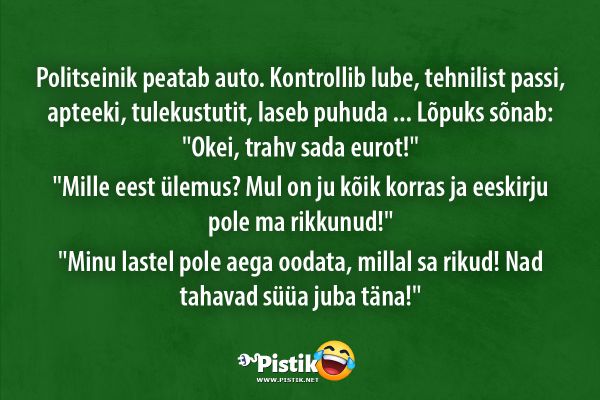 Politseinik peatab auto. Kontrollib lube, tehnilist pas ... Politseinik peatab auto. Kontrollib lube, tehnilist pas ...