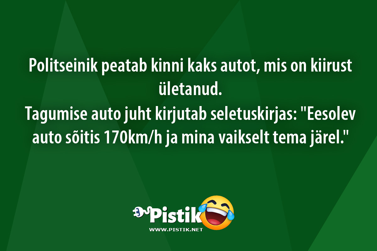 Politseinik peatab kinni kaks autot, mis on kiirust üle ...