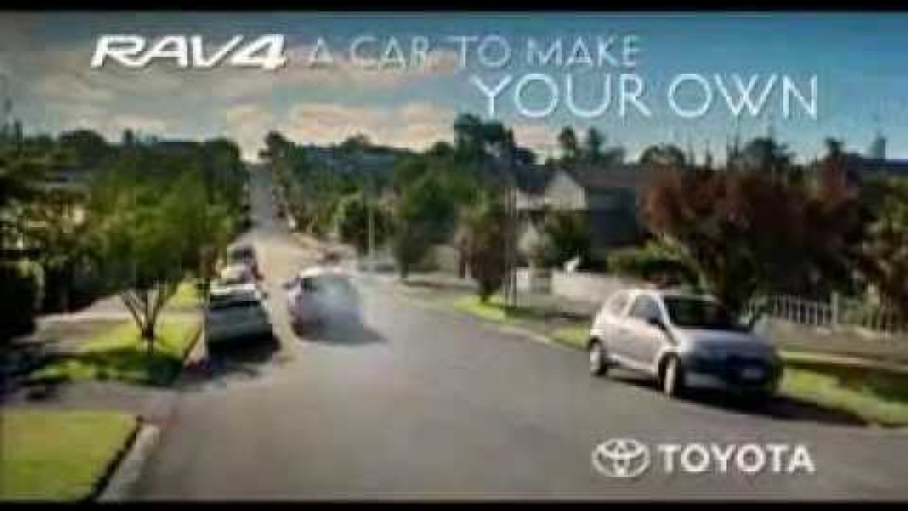 Video e-kaart Toyota Rav4