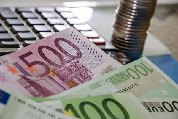 Eesti emiteerib pikaajalisi võlakirju Eesti emiteerib pikaajalisi võlakirju