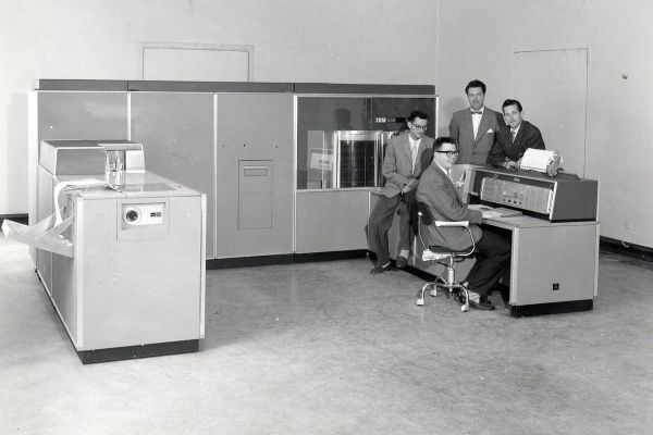 Esimene kõvaketas kaalus üle tonni ja mahutas vähem andmeid kui tänapäeva foto