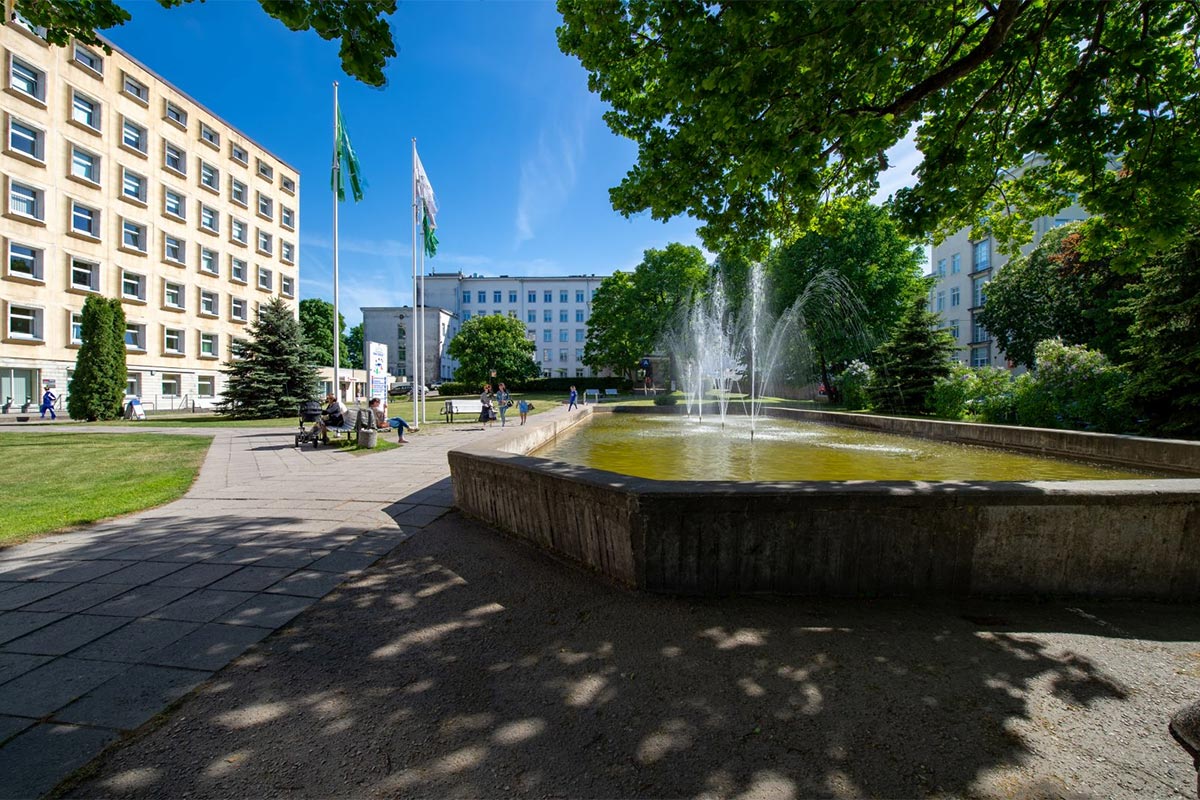 Ida-Tallinna Keskhaigla 10 töötajal ja 4 patsiendil tuvastati koroonaviirus