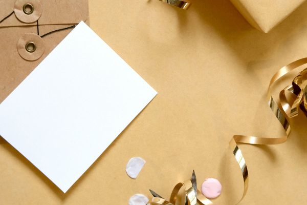 Kuidas valida kingitus sünnipäevaks, mis päriselt rõõmu teeb?