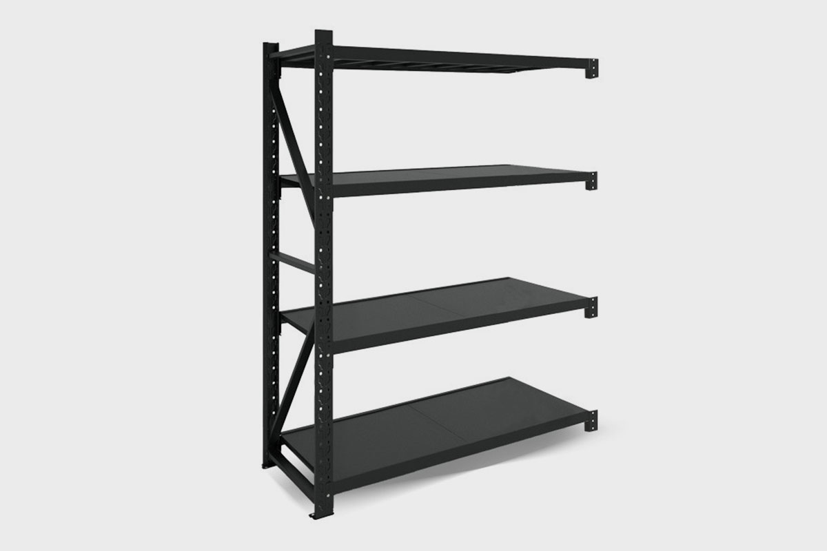 Metallist riiulitega muretsed vähem