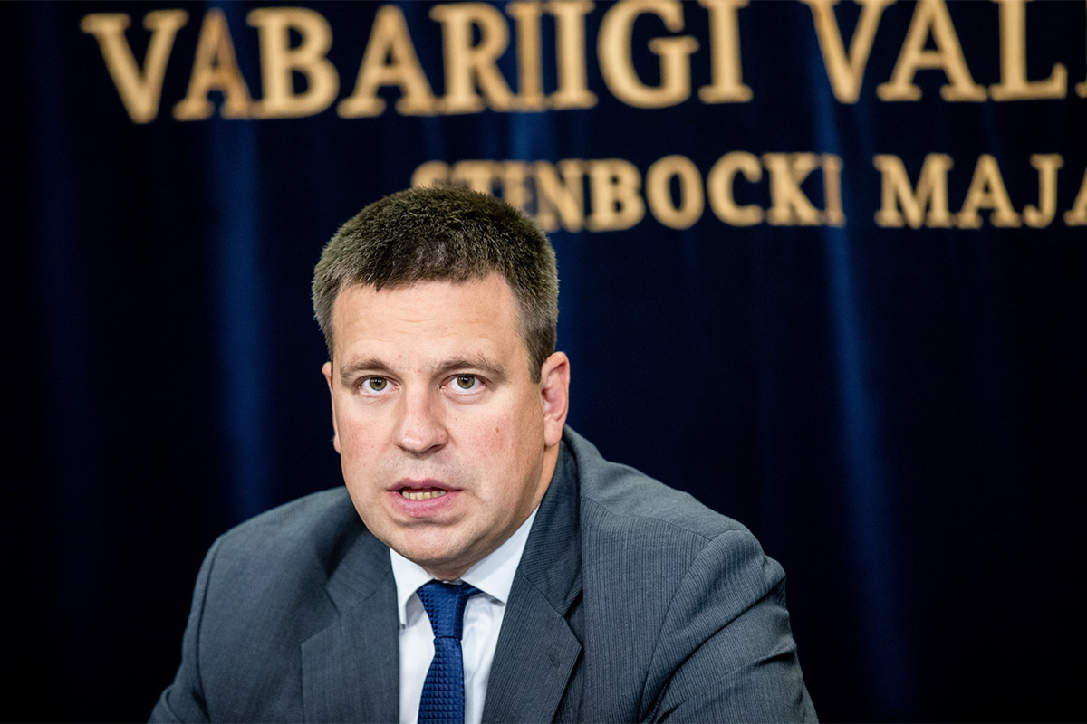 Peaminister Jüri Ratas esines riigikogu ees seoses koroonaviiruse ja sellest tingitutud lisaeelarve asjus