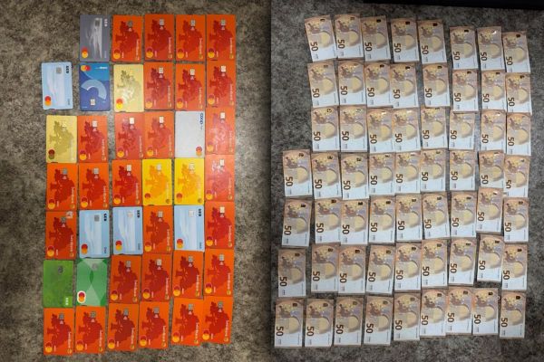 Tallinnas peeti kinni kelmustes kahtlustatav rahakuller, kohus võttis mehe vahi alla