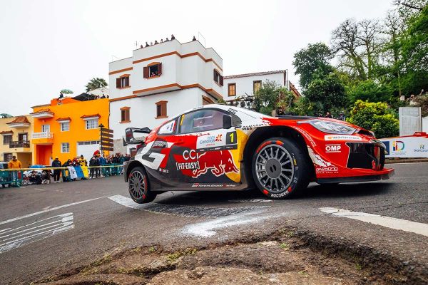Kanaari rallil enne finaalpäeva ülitihe seis – Ogier ja Solberg lahutab vaid 3,8 sekundit