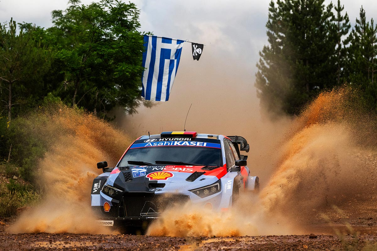 Neuville tõusis Kreeka ralli liidriks, Virves heitleb WRC2 klassivõidu nimel
