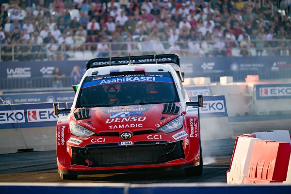 Ogier haaras Kreeka ralli avakatse järel liidrikoha