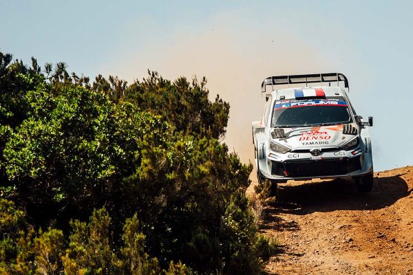 Ogier võitis Sardiinia ralli, Tänak finišeeris teisena
