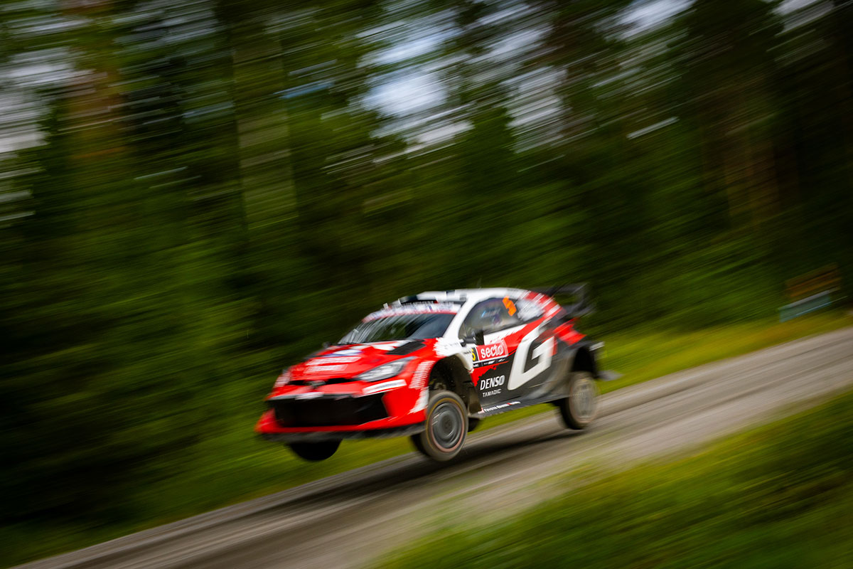 Pajari juhib enne viimast päeva Soome MM-rallit, Virves jätkab WRC2 poodiumiheitluses Pajari juhib enne viimast päeva Soome MM-rallit, Virves jätkab WRC2 poodiumiheitluses