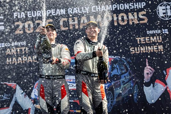 Teemu Suninen krooniti Euroopa rallimeistriks, Ceredigionis võidutses Kris Meeke