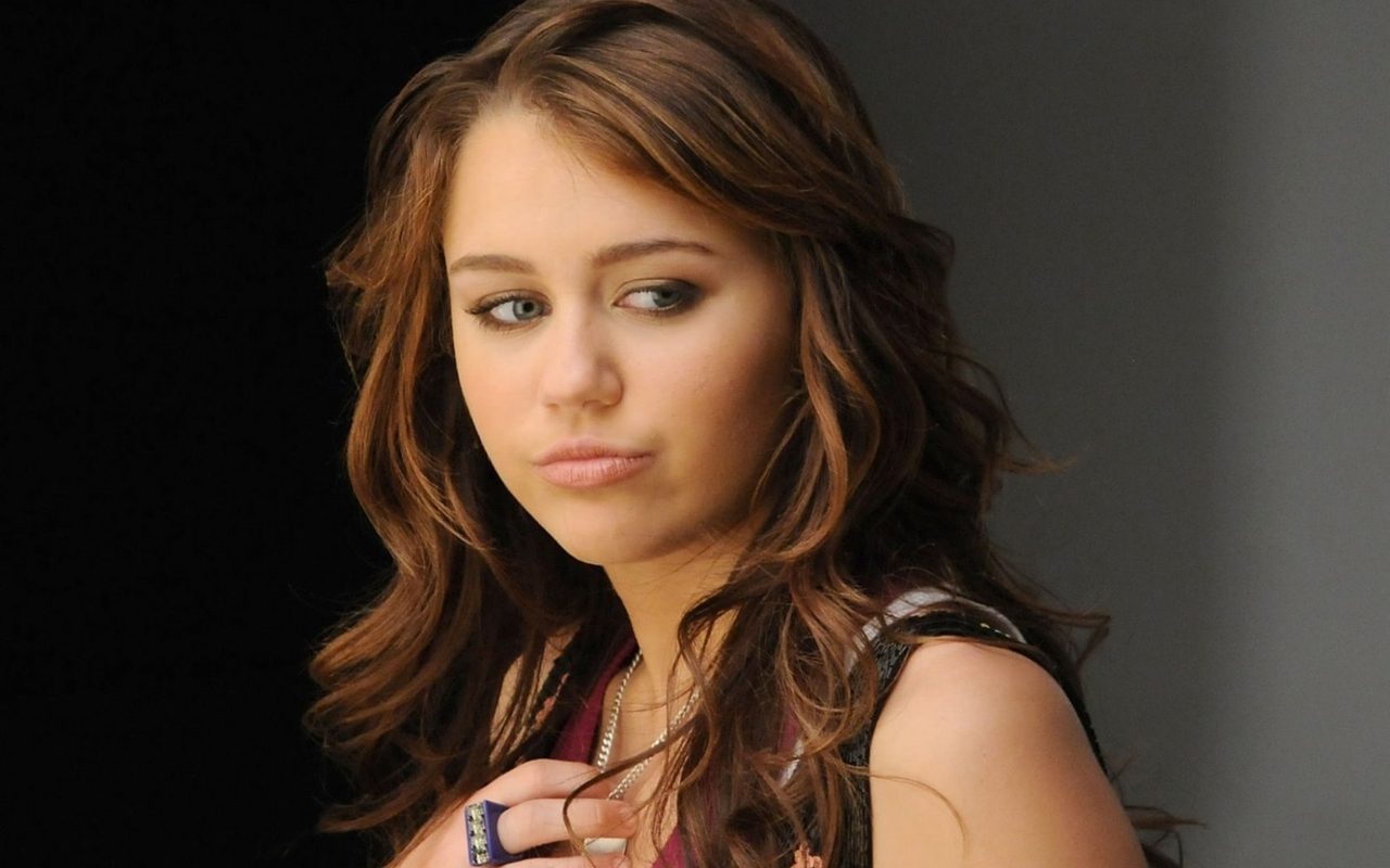 miley_cyrus_02