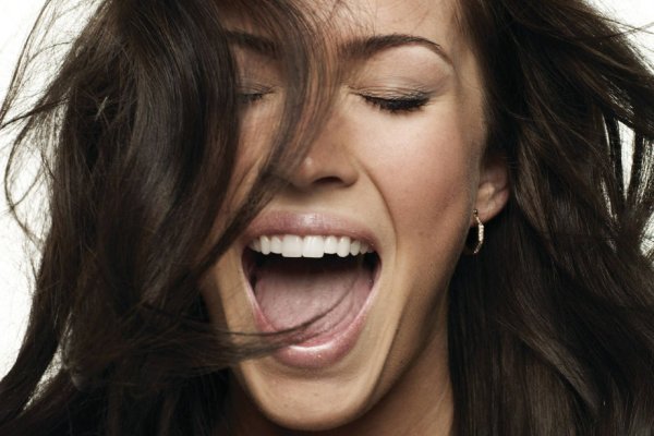 megan fox 02 – taustapilt