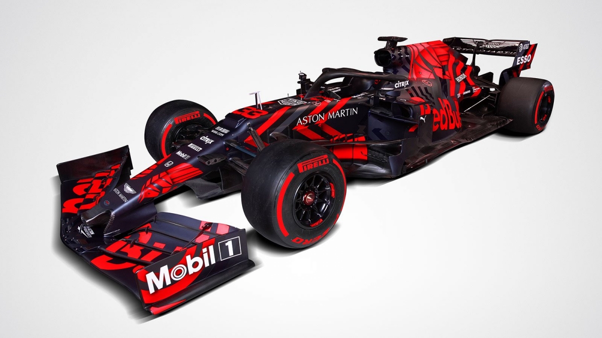 Red Bull tegi Silverstone ringrajal oma esimesed ringid uue masinaga