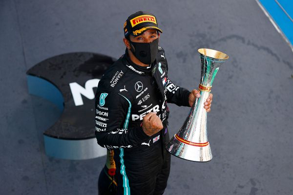Hamilton võitis Hispaania GP