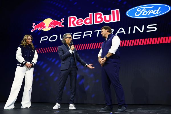 Red Bull Racing esitles 2026. aasta F1-auto kujundust ja alustab uut ajastut koos Fordiga